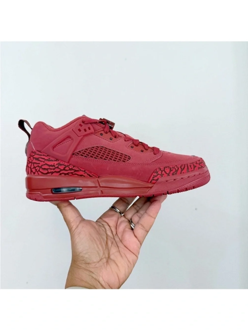 Nike Air Jordan Spizike Low Sneakers 6.5Y/ 8 women